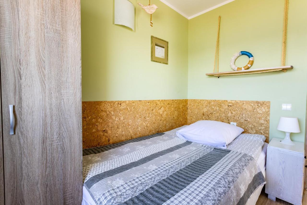 Apartamento Kusfeld Kuźnica Exterior foto