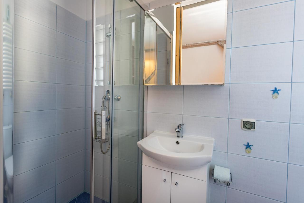 Apartamento Kusfeld Kuźnica Exterior foto